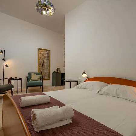 Stylish Private Historia In Old Town *